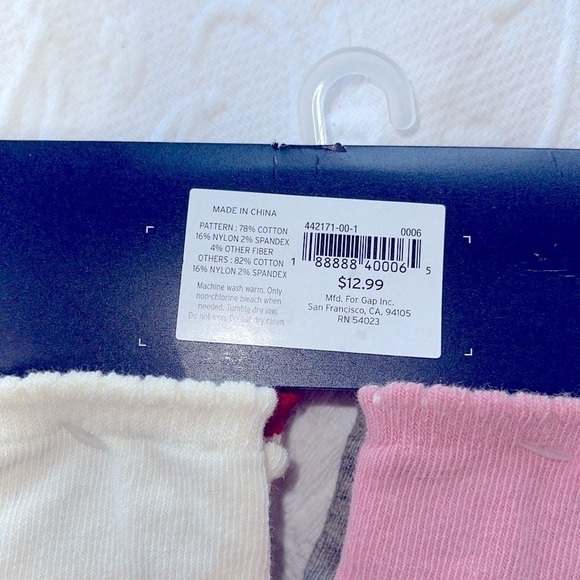 GAP Kids “Flower Child” Onesie AND Non-Skid Socks - Picture 9 of 9